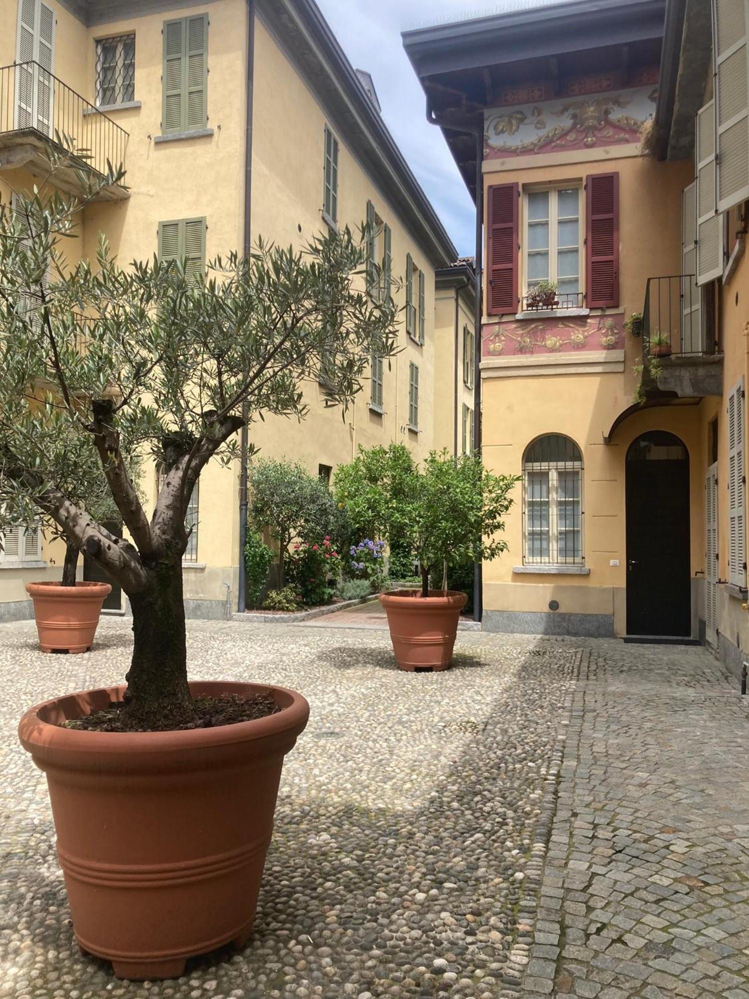 Old Borgo Vico Apartment Como Exterior photo